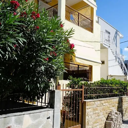 House * Pefkochori